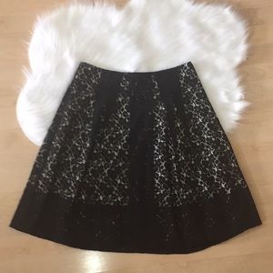 Sophisticated Talbots black lace skirt size 4 p